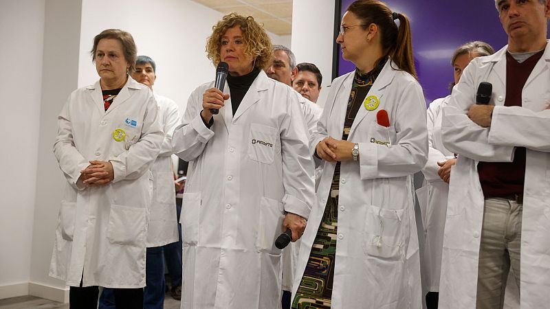 Los médicos madrileños siguen en huelga ante la falta de acuerdo con la Consejería tras tres meses de protestas