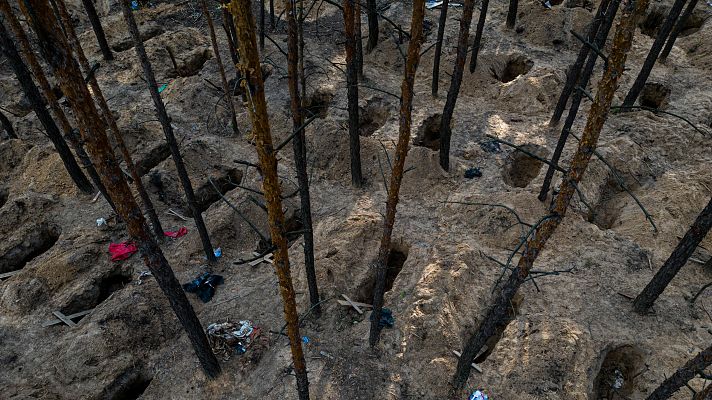 Telediario 1 - Izium, epicentro de la tragedia en Ucrania