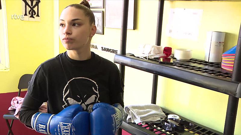 Tania Álvarez, así es la primera española que ha boxeado en el Madison Square Garden -- Ver ahora