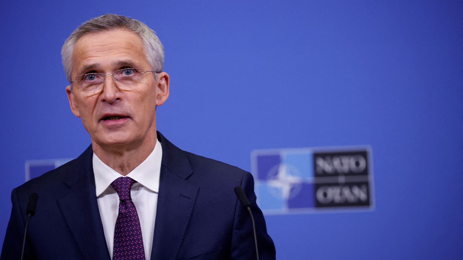 Stoltenberg: "La guerra acabará en una mesa de negociación"