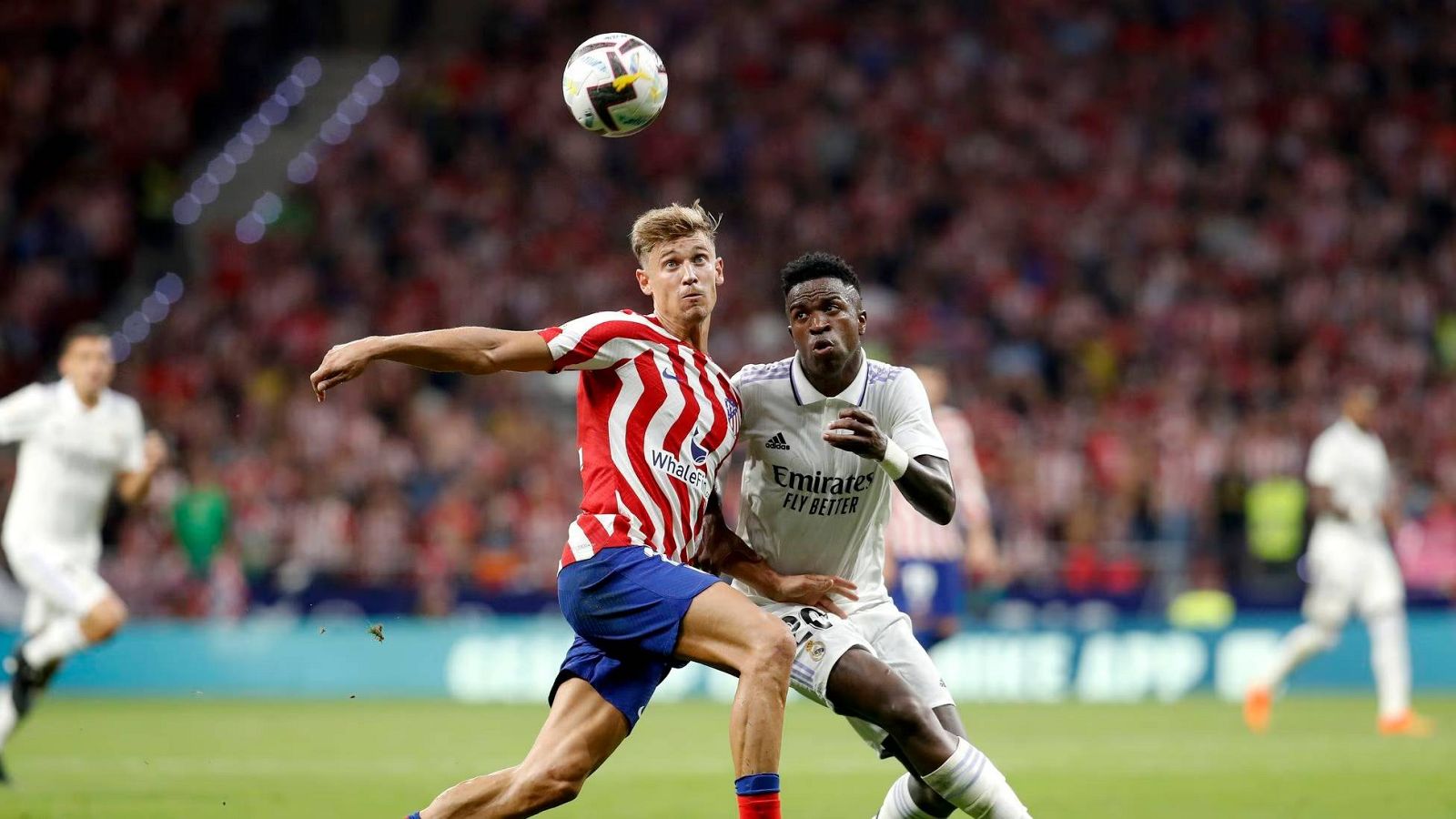 Madrid y Atlético se miden en un derbi fundamental para Liga