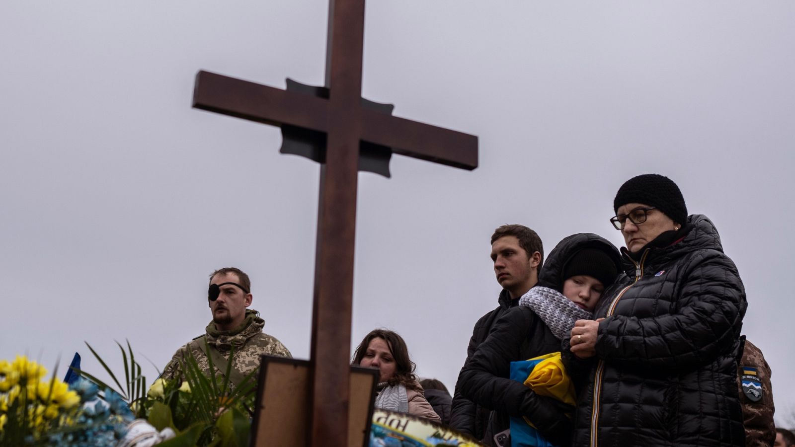 De la 'operación relámpago' a la lucha por el Donbás: las fases del primer año de guerra en Ucrania