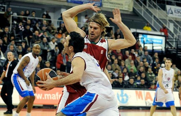 Baloncesto en RTVE - CB Granada 97-88 Xacobeo Blu:Sens