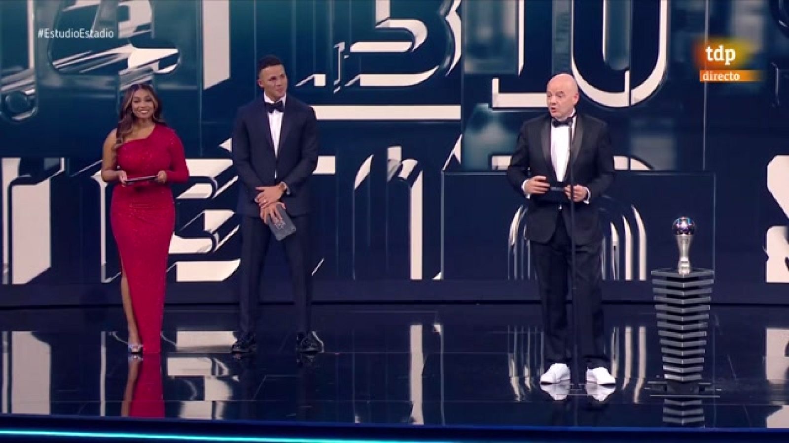 Messi gana su segundo premio 'The Best'