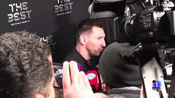Telediario Matinal - Messi y Putellas se coronan en la gala The Best