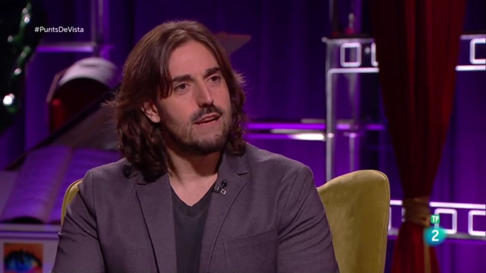 Entrevista i actuació d'Andrés Suárez