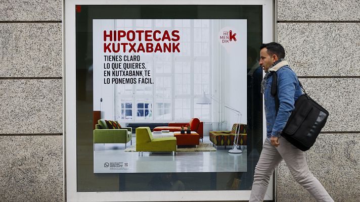 Telediario 2 - El euríbor supera en febrero el 3,5% y encarece la hipoteca variable unos 300 euros al mes