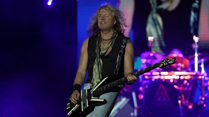 Telediario 1 - El heavy metal estimula más que otras músicas el cerebro de pacientes en coma