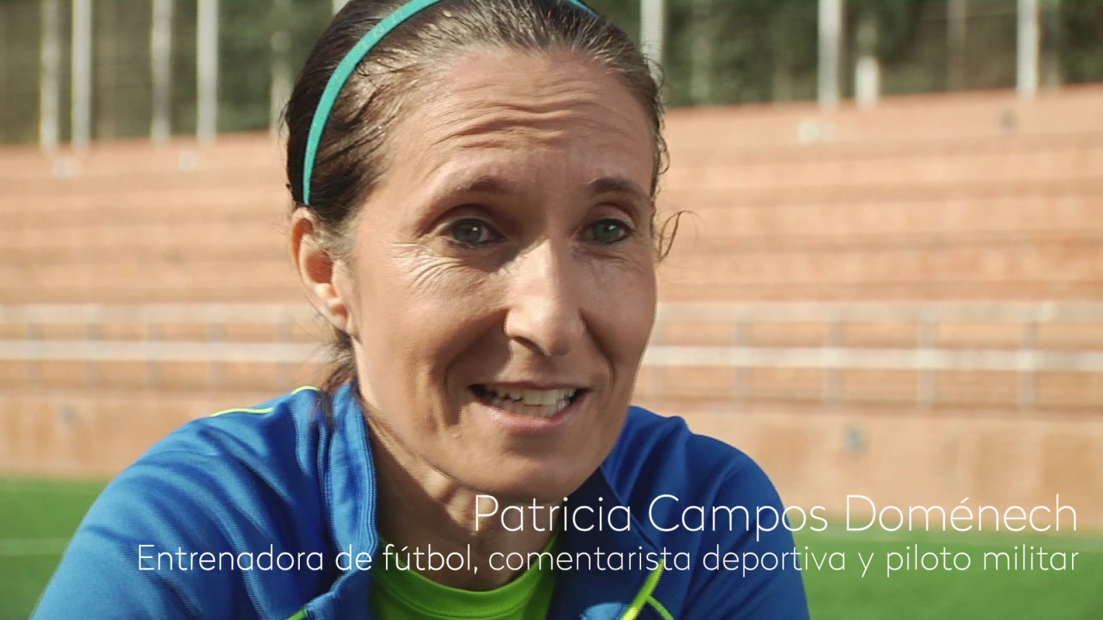 Patricia Campos Doménech - Entrenadora de fútbol, comentarista deportivo y piloto militar