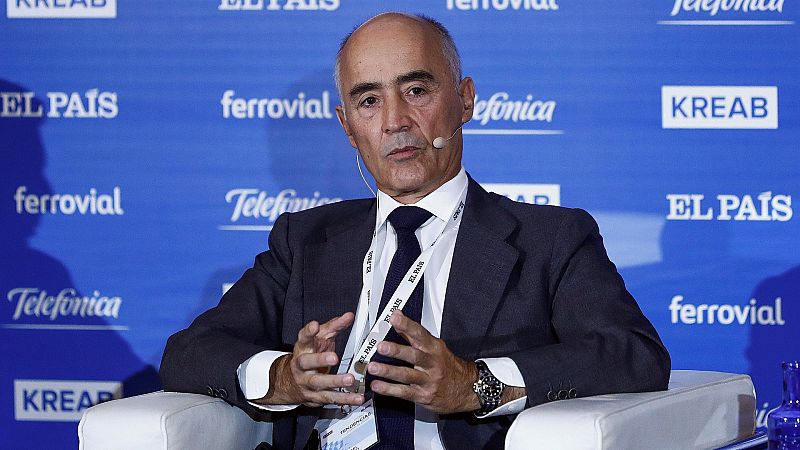 El Gobierno considera la marcha de Ferrovial una "decisión política" y el PP censura la respuesta de Sánchez