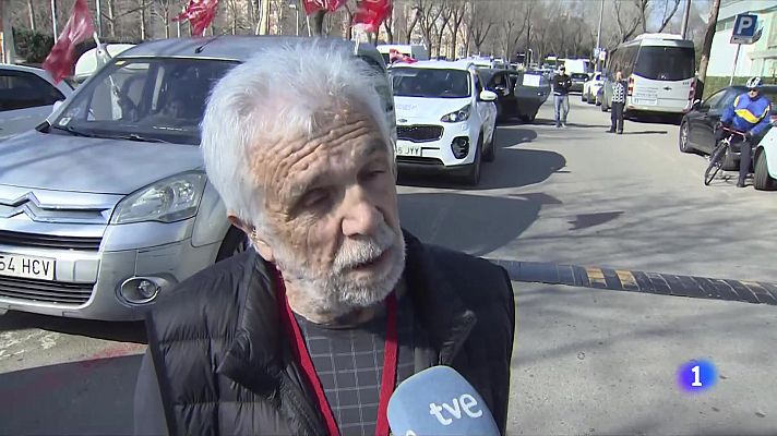 L'Informatiu - Protesta a Sabadell contra el deteriorament de la sanitat