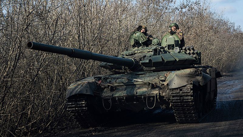 El ejército ruso asedia Bajmut, cuya caída podría ser inminente