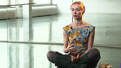 Figura del ballet y apoyo para las mujeres ucranianas