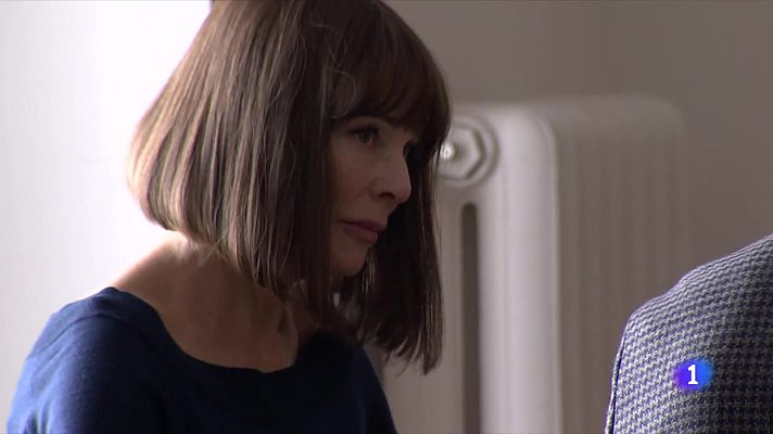 Telediario 1 - Belen Rueda intrepreta a una mujer en crisis en 'Caída libre'