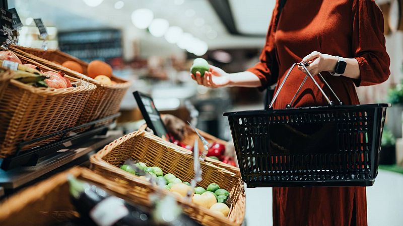 El gobierno francés anuncia un acuerdo para ofrecer una cesta de alimentos que frene la inflación