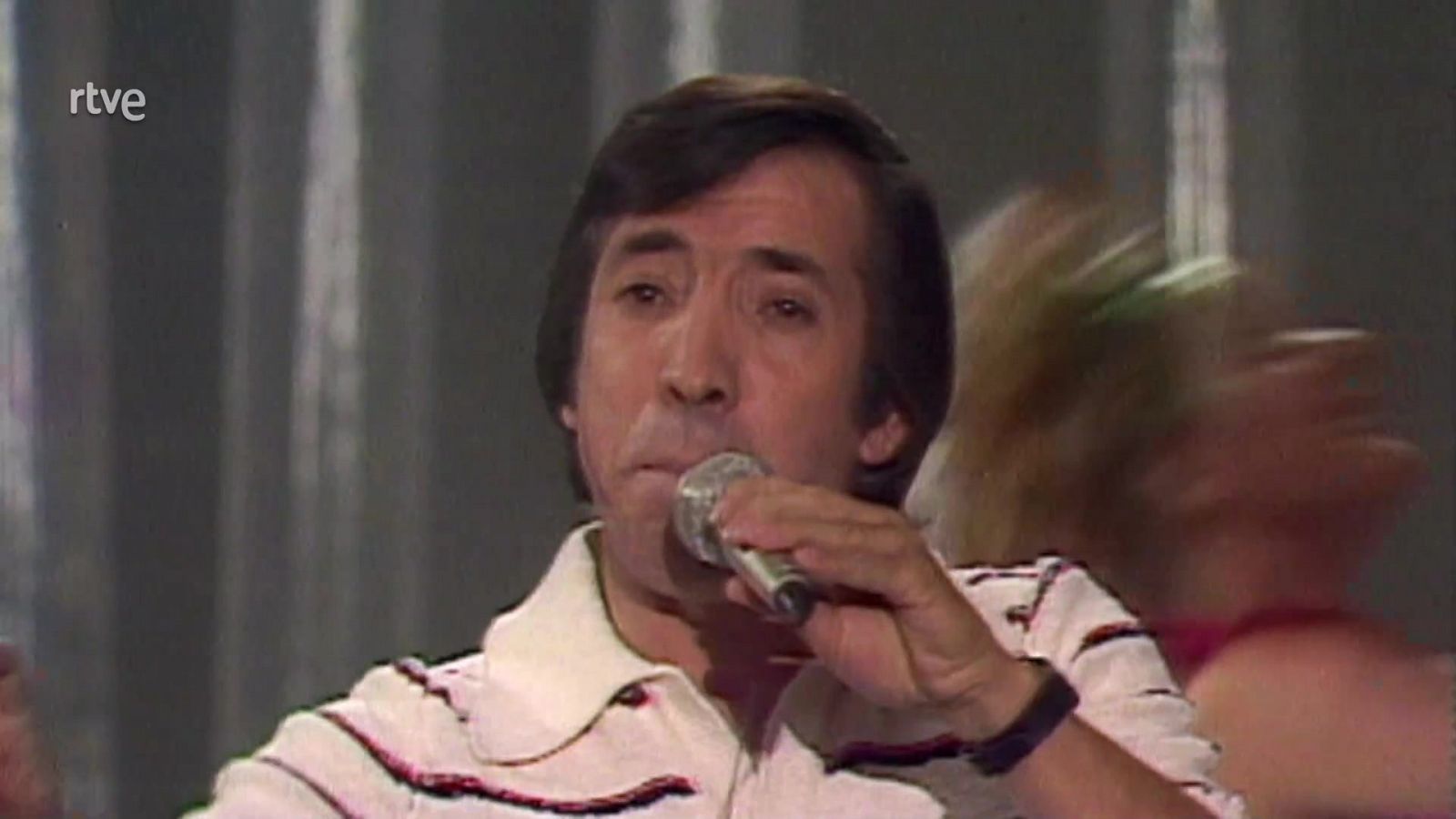 Viaje al centro de la tele - Hacia el estrellato - ver ahora