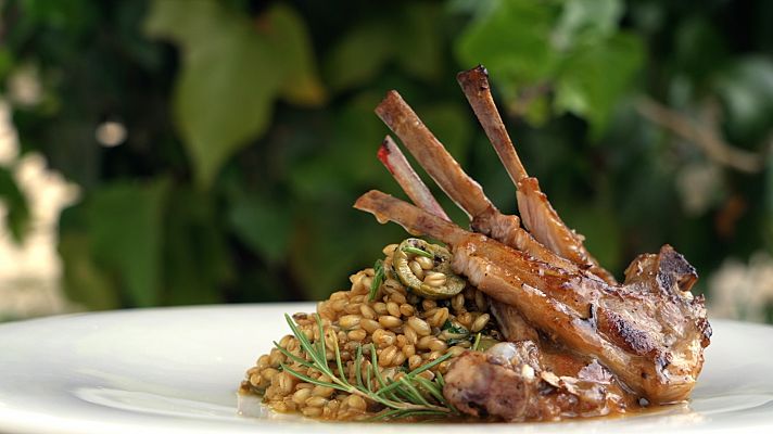 Las Rutas de... - Cabra guisada con aromáticas