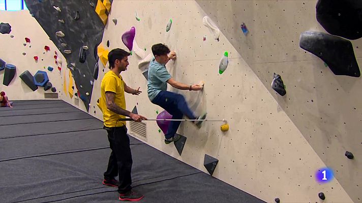 Así entrena Guille Pelegrín, escalador ciego