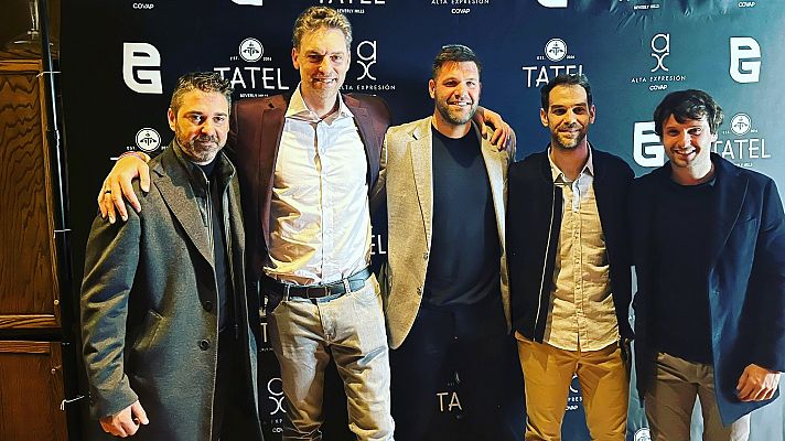  - José Manuel Calderón, Juan Carlos Navarro y Felipe Reyes se rinden a la leyenda de Pau Gasol