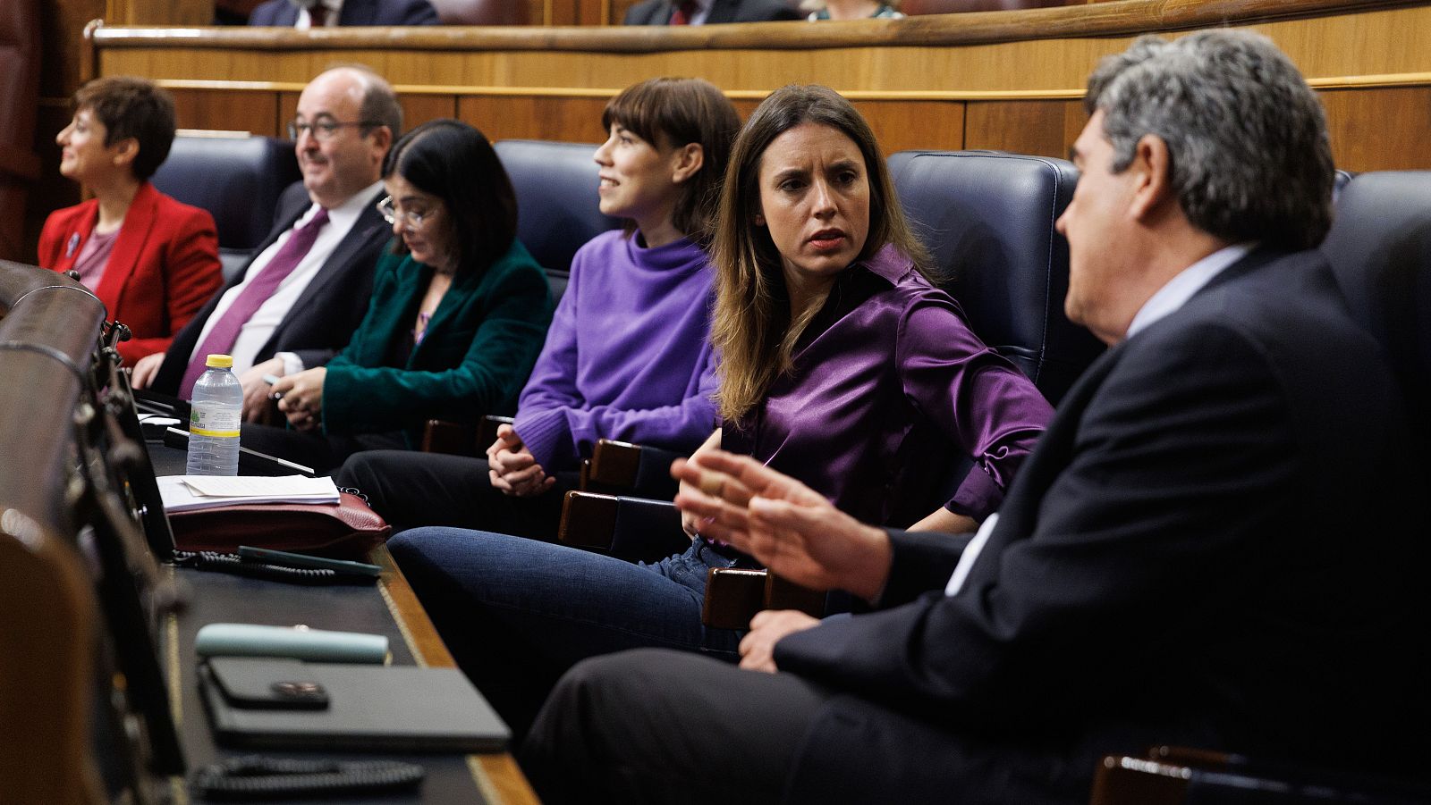 PSOE y Unidas Podemos llaman a "rebajar" el tono tras el duro choque por el 'sí es sí'