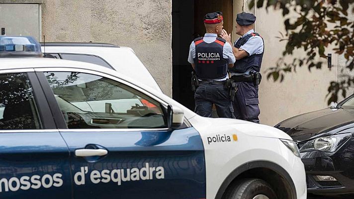 Telediario 1 - Consternación en Badalona por la denuncia de una violación grupal a una niña de 11 años