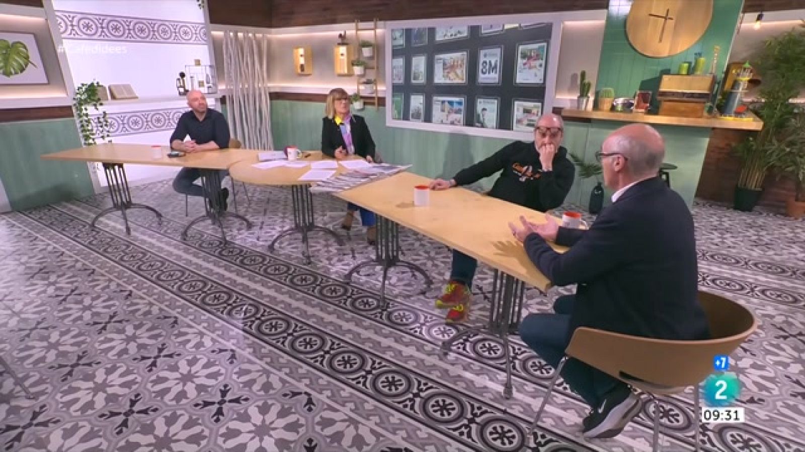 Tània Verge, Els Amics de les Arts i l'accident a la mina de Súria