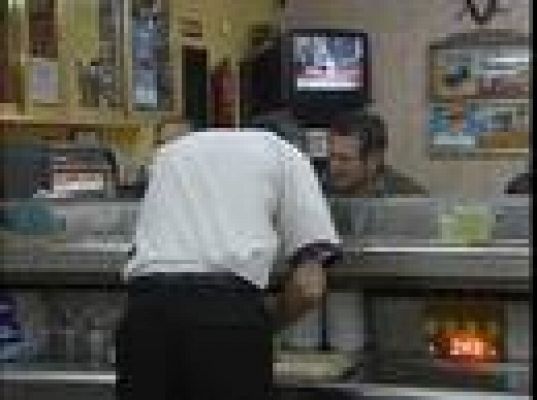  - El paro supera los cuatro millones