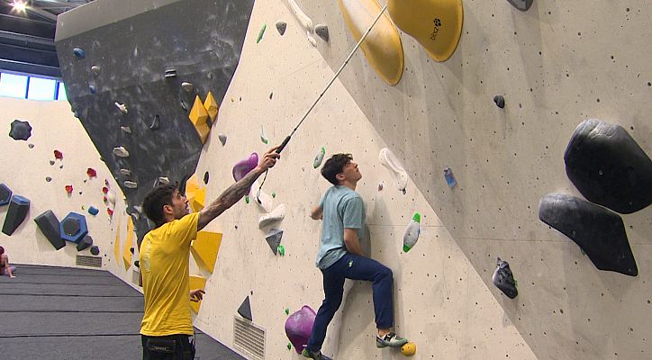 Escalada deportiva - Guillermo Pelegrín: "Soy ciego y escalo"