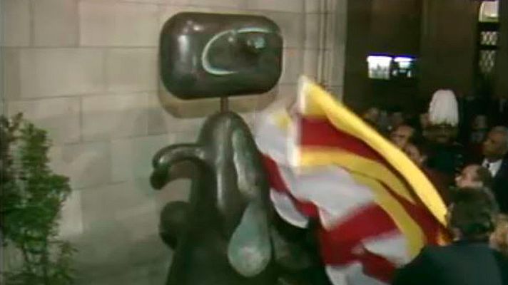 Arxiu TVE Catalunya - Homenatge al pintor Joan Miró en el seu 90 aniversari