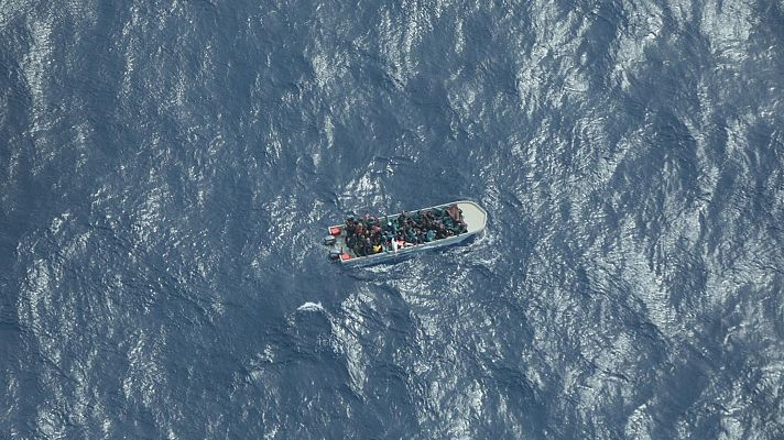 Decenas de desaparecidos en un naufragio en el Mediterráneo