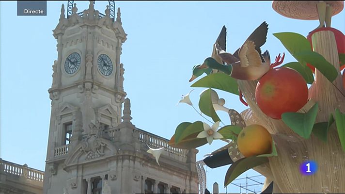 L'informatiu - Comunitat Valenciana - Marina Puche: "Tant de bo una dona haguera dissenyat la falla municipal fa temps"