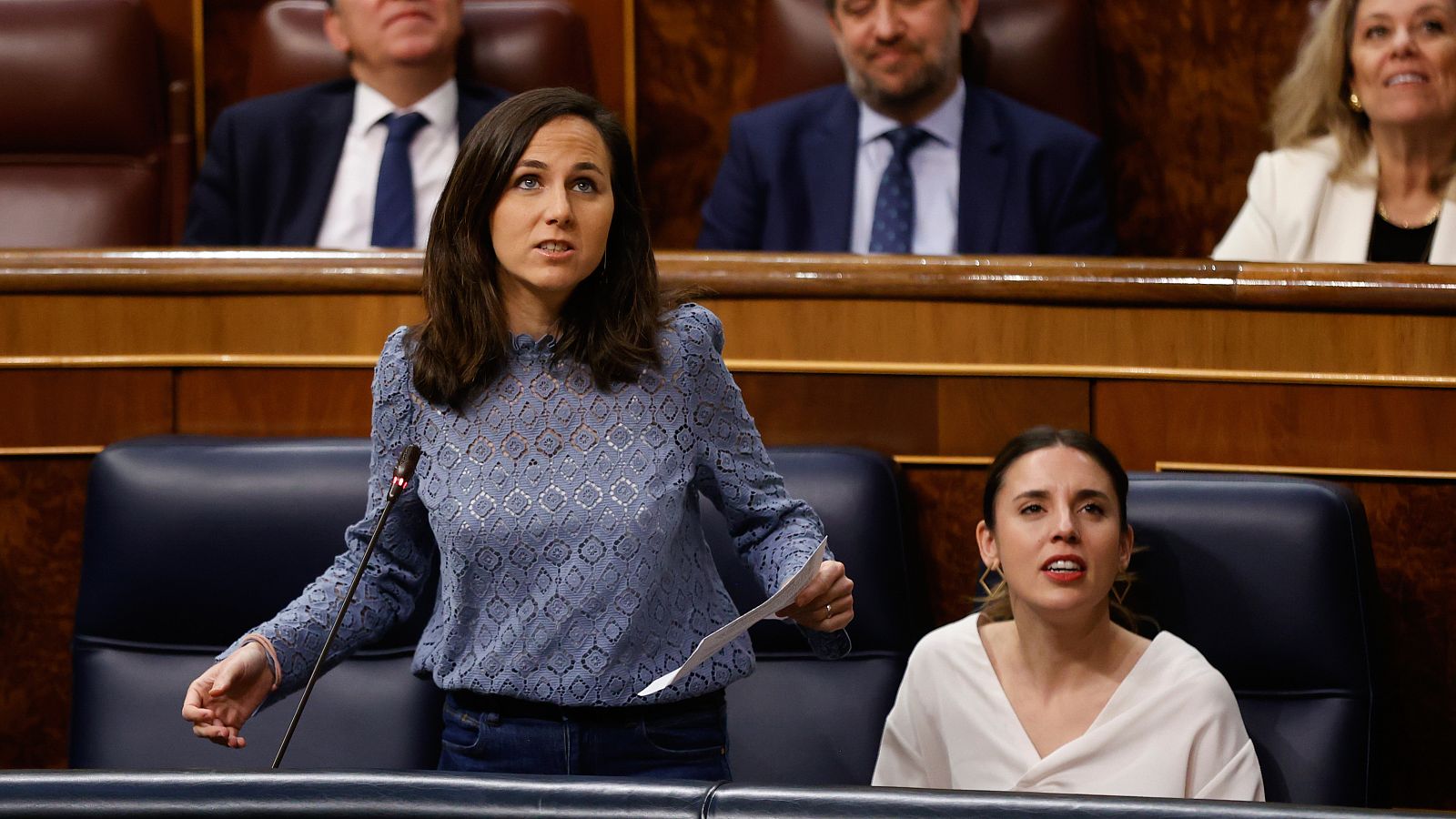 El PP dice "no" al "feminismo de extrema izquierda" y Belarra responde