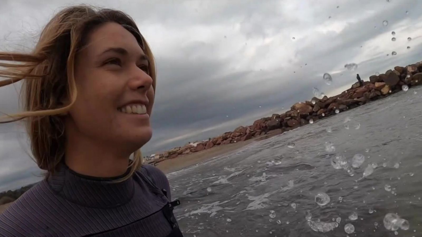 Las mujeres de la vela - Andrea Emone - ver ahora