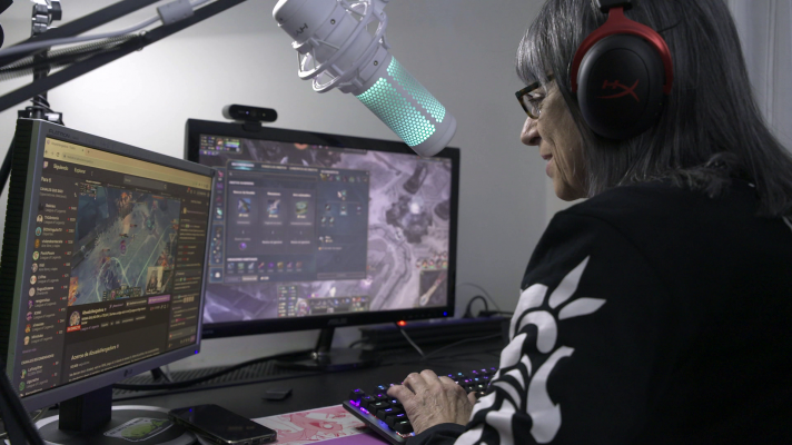 Anabel Ávila, streamer a los 63 años