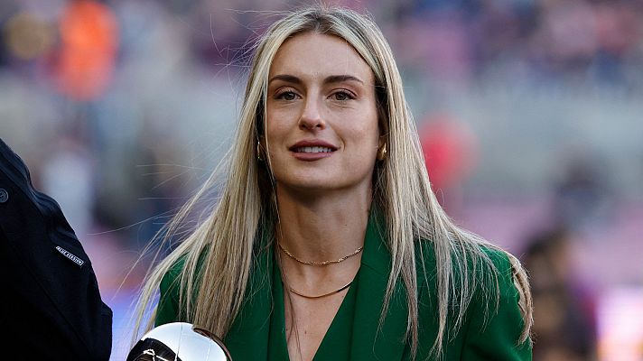 Fútbol - Alexia Putellas: "Es una suerte poder ser reflejo para muchas niñas"