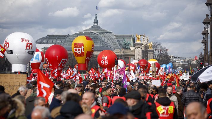 Continúa la huelga contra las reformas de Macron