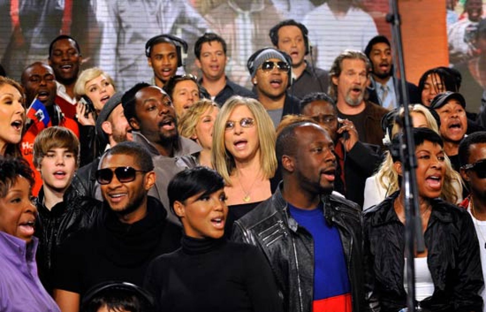 Nueva versión de 'We are the World' para ayudar a los afectados por el terremoto de Haití | Ver