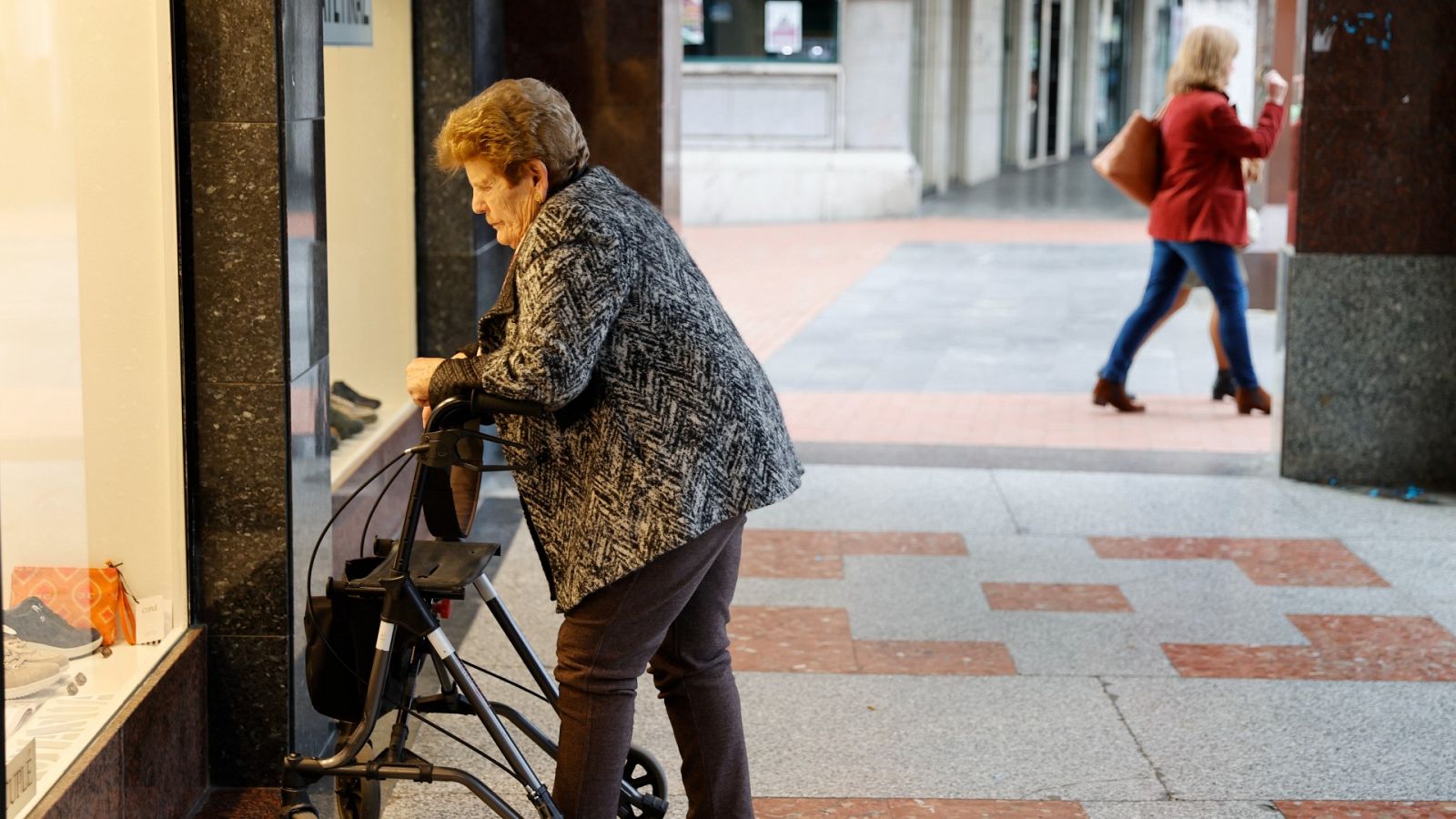 Conde-Ruiz: la reforma de las pensiones es "ineficiente"