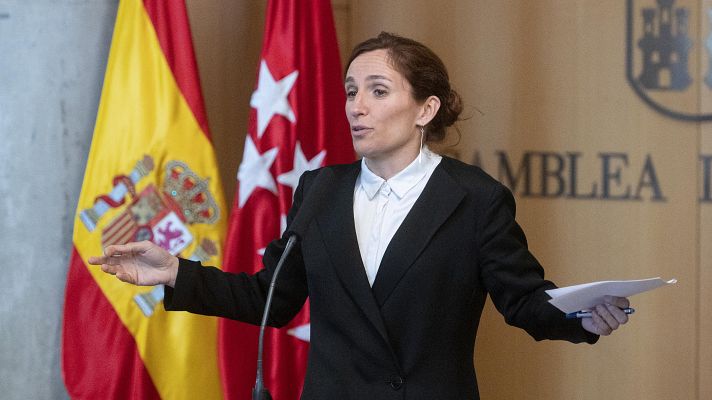 Telediario 1 - Mónica García reconoce su "error" y dice que estudiará cómo devolver el dinero del bono social térmico