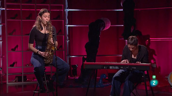 Punts de vista - Actuació d'Alba Ruiz i Eli Pons