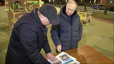 Putin visita Mariúpol en el marco de su primer viaje al Donbás desde que comenzó la guerra en Ucrania