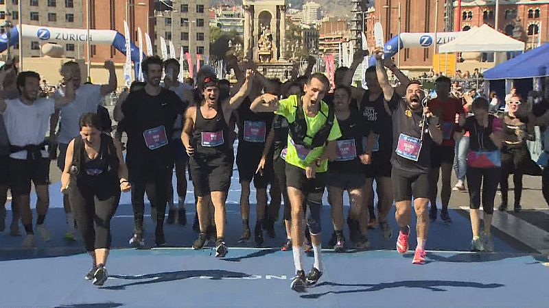 Los 42 kilómetros históricos de Álex Roca en el Maratón de Barcelona- ver ahora