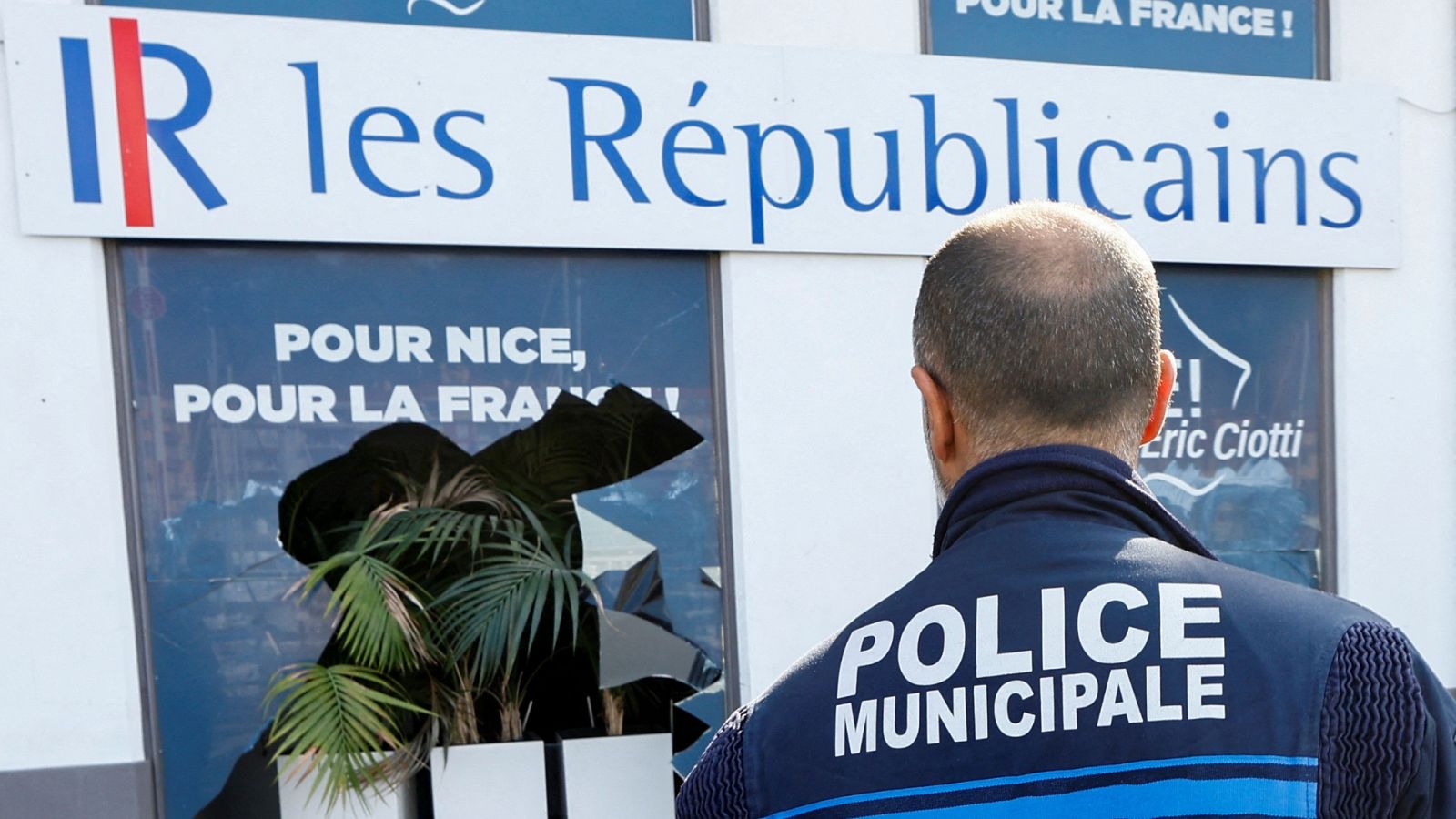 Nuevos disturbios en Francia por la reforma de pensiones