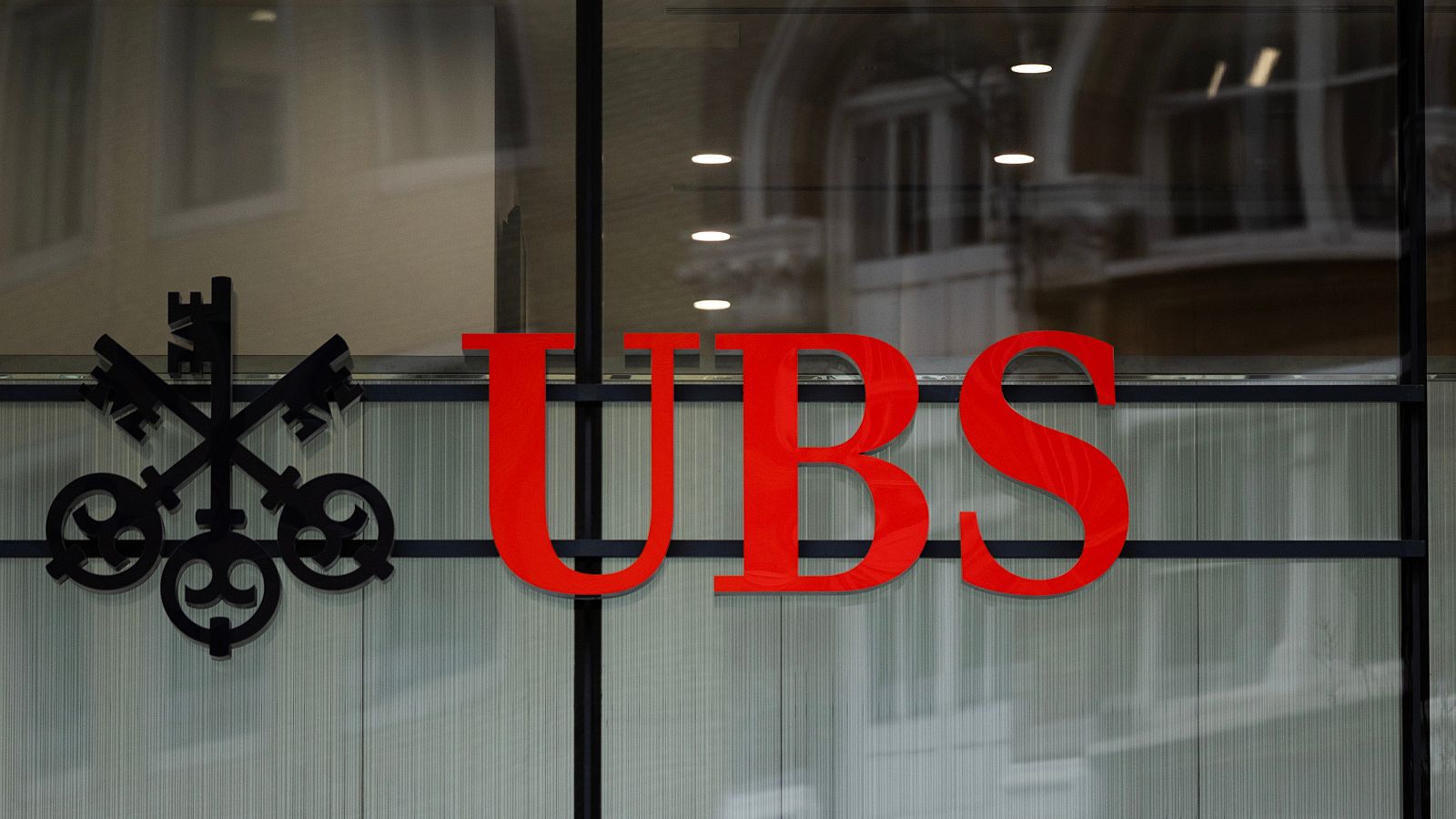 Compra de Credit Suisse por UBS