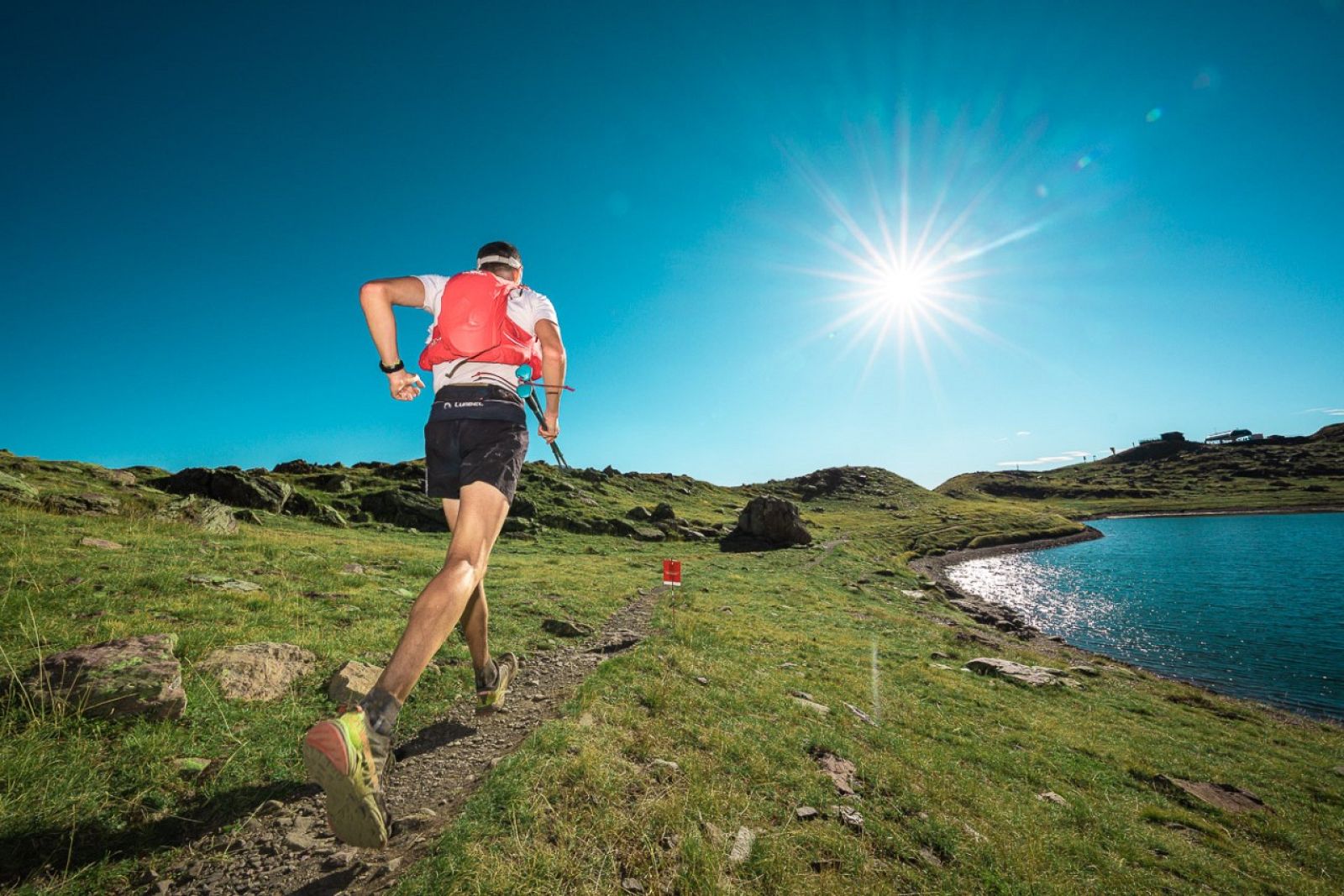 Canfranc Pirineos presenta su candidatura al Mundial de Montaña y Trail 2025  - ver vídeo