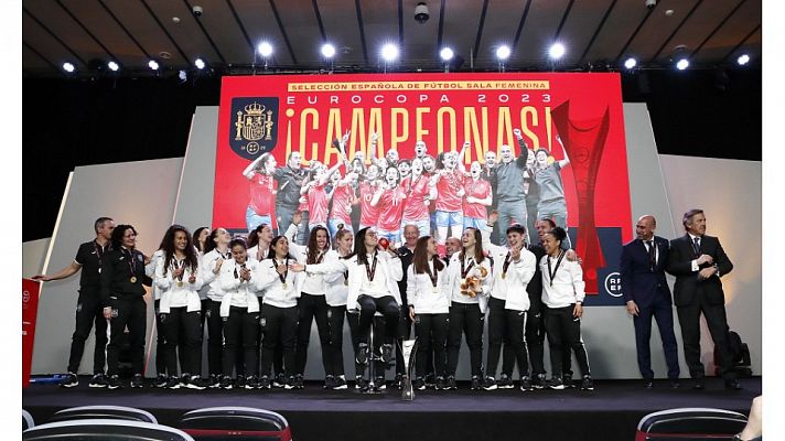 La RFEF homenajea a las campeonas de Europa de fútbol sala