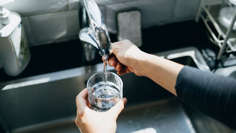 El agua, un bien esencial que empieza a escasear en la península