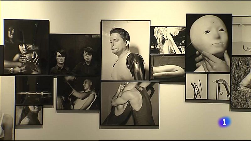'Close Enough' es el retrato social de 12 fotgrafas de la agencia Magnum