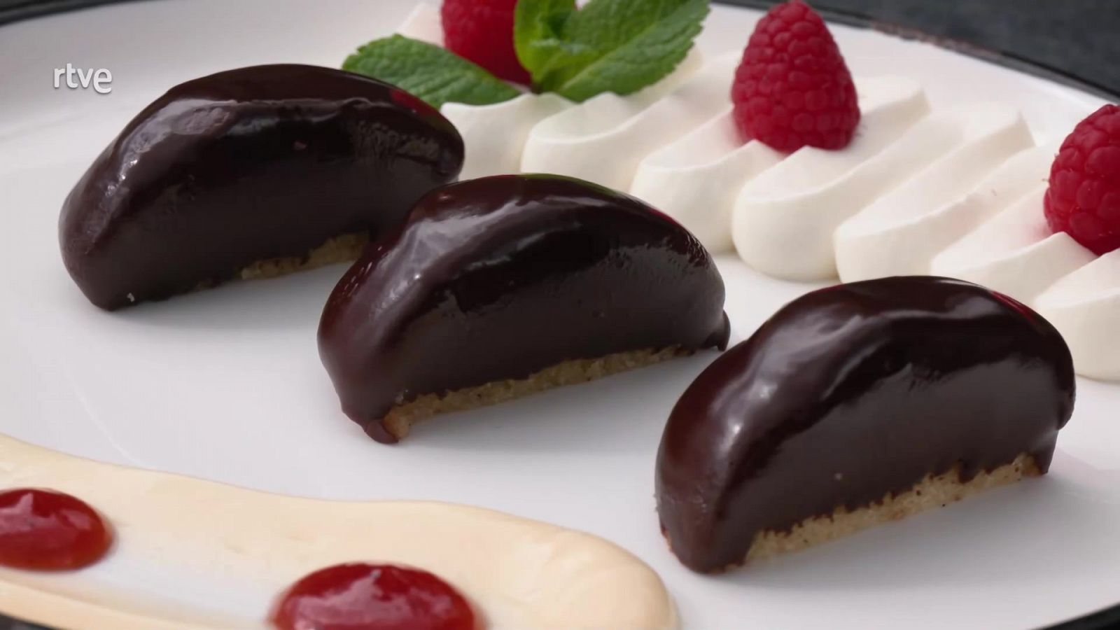 Receta de bizcotelas con María Zurita - Ahora o nunca | Ver