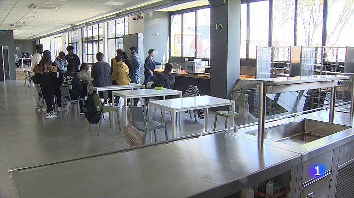 L'Informatiu - Visitem un centre de noves oportunitats